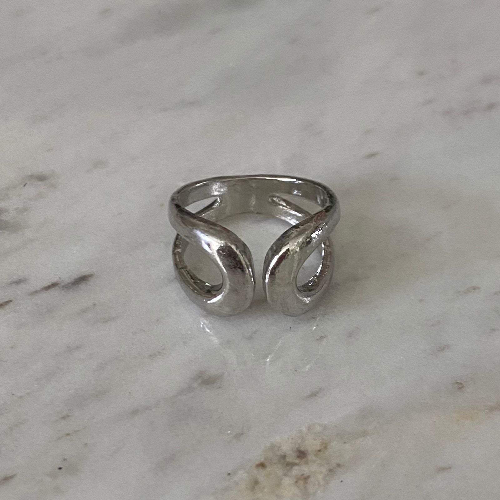 Anillo Ela