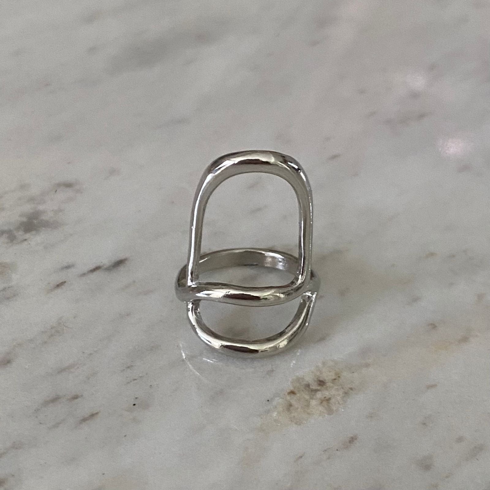 Anillo Laia